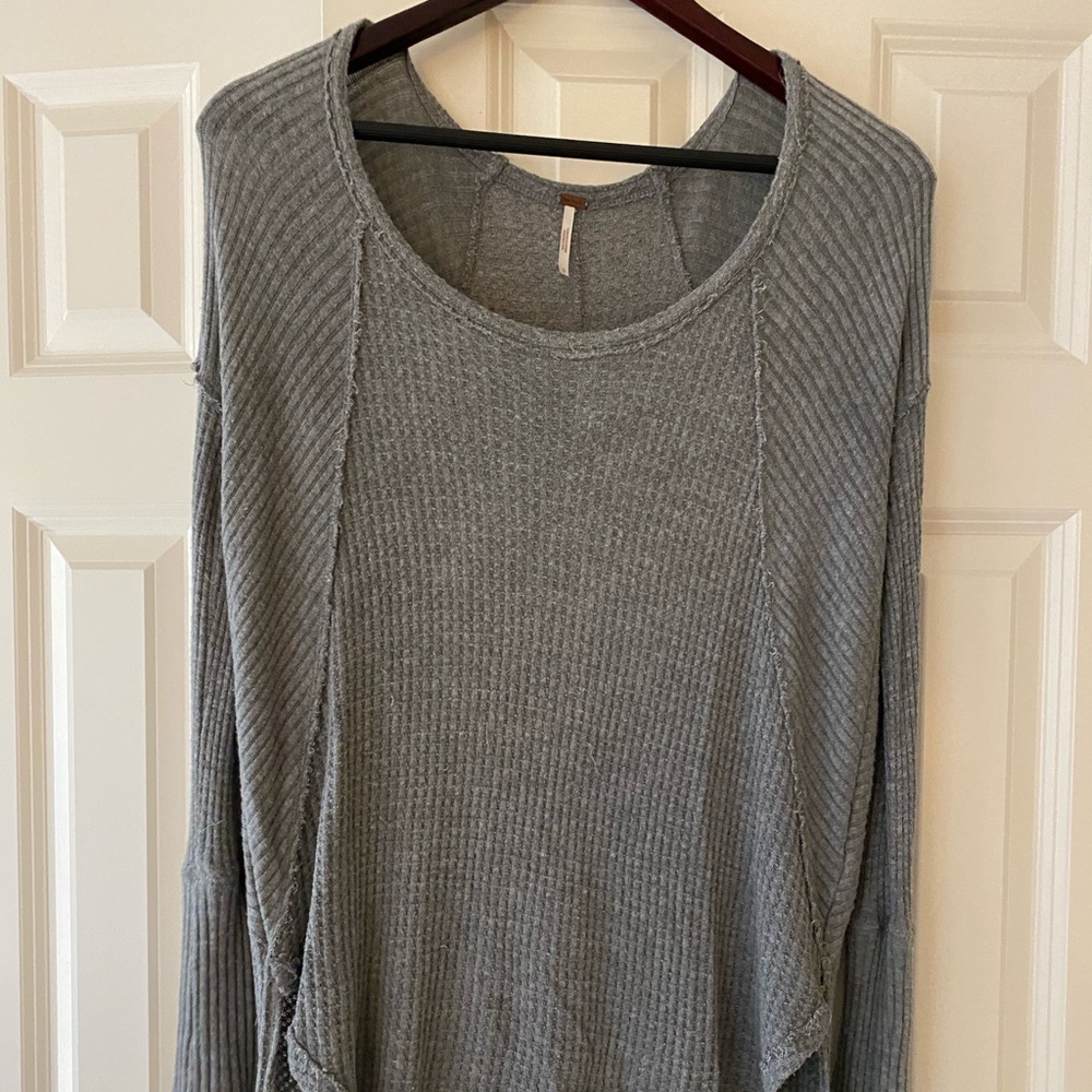 FREE PEOPLE LONG SLEEVE TOP